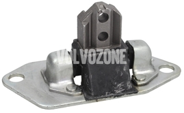 Uloženie motora pravé P2 2.0T/2.4(T)/2.5T/T5/R/2.4D/D5