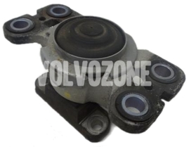 Uloženie motora ľavé P3 (2008-2014) 2.5T/T5 S80 II/V70 III manuálna prevodovka (OEM)