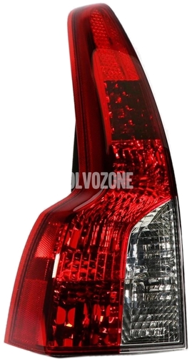 Zadné svetlo ľavé P1 V50 (2008-) s hmlovkou