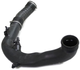 Rúra sania z airboxu do turba 2.4D/D5 (-2009) P3 (OEM)