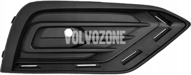 GRILLE Right Volvo 31455637 // space for Chrome Strip // no Hole for FogLight + Hole for Parking Sensor