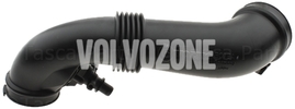 Hadica na nasávanie vzduchu 2.4 T5/R P2 (-2007) S60/V70 II (OEM)