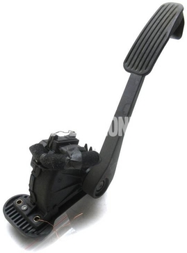 Plynový pedál P2 (-2006) S60/S80/V70 II/XC70 II manuálna prevodovka (OEM)