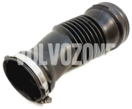 Trubka za váhou vzduchu 2.4D/D5 P2 (2006-) S60/V70 II/XC70 II (OEM)