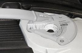 Konzola rozpery motora Polestar ľavá SPA S60 III/V60 II(XC) (OEM)
