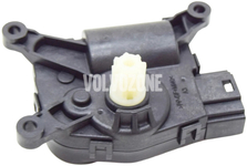 Servo motorček klapiek kúrenia CMA C40/XC40, Polestar 2